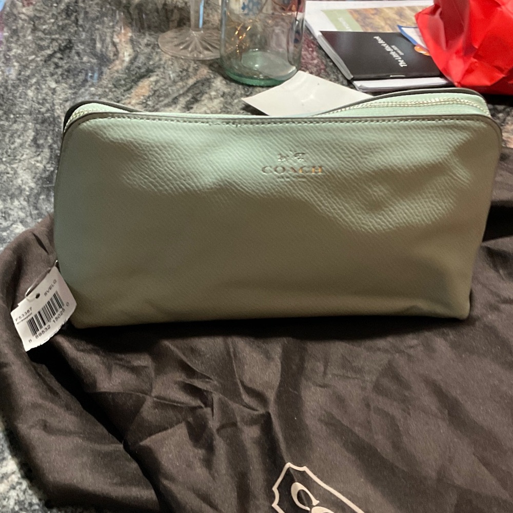 Coach Mint Green Pouch - Picture 4 of 5